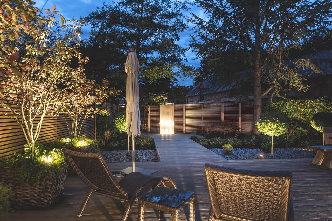 This is a contemporary modern garden for a barn conversion near newbury