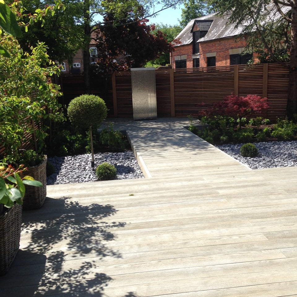 Contemporary garden for a barn conversion